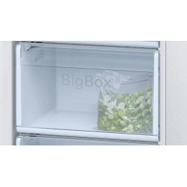 Холодильник BOSCH KGN 39SQ10