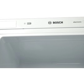 Холодильник BOSCH KGE39AK22R Холодильник BOSCH KGE39AK22R
